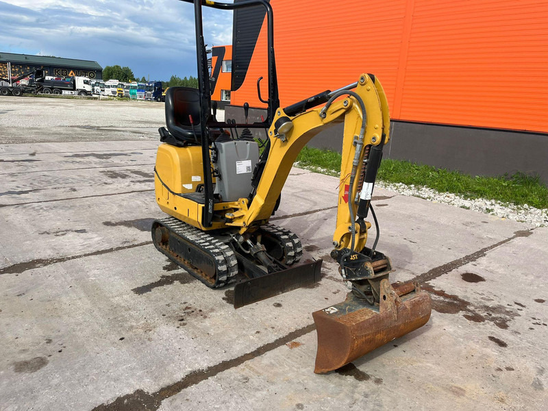 Caterpillar 300.9 D TILT / 3 BUCKETS - Mini pelle: photos 4 Caterpillar 300.9 D TILT / 3 BUCKETS - Mini pelle: photos 4
