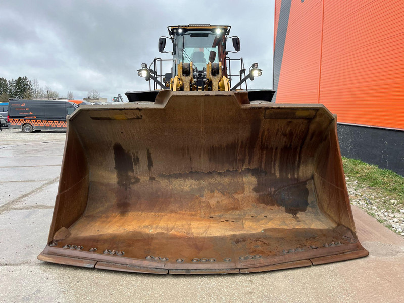 Caterpillar 982 M 4x4 AC / CENTRL LUBRICATION - Chargeuse sur pneus: photos 2 Caterpillar 982 M 4x4 AC / CENTRL LUBRICATION - Chargeuse sur pneus: photos 2
