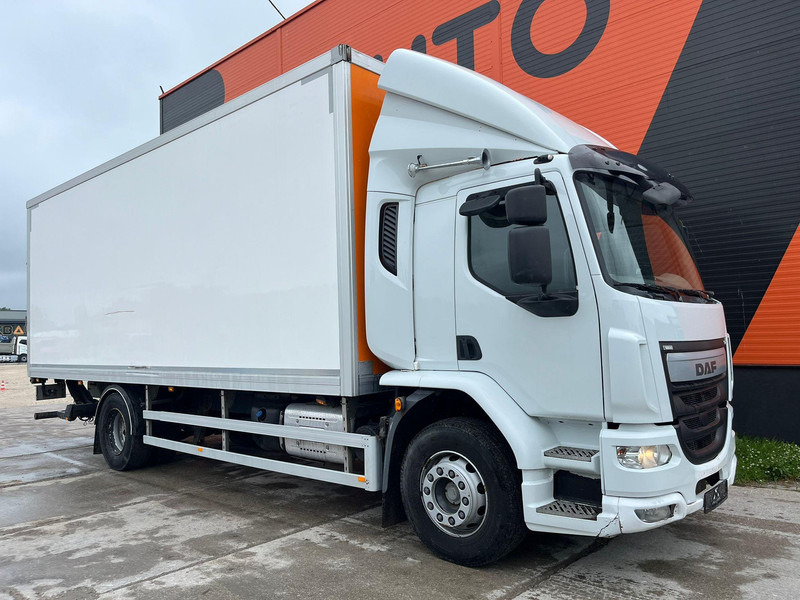 DAF LF 290 4x2 BOX L=7412 mm - Camion fourgon: photos 4 DAF LF 290 4x2 BOX L=7412 mm - Camion fourgon: photos 4