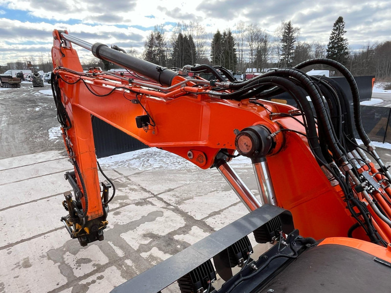 Pelle sur pneus Doosan DX 210 W-5 ROTOTILT / AC / CENTRAL LUBRICATION / WEBASTO: photos 12