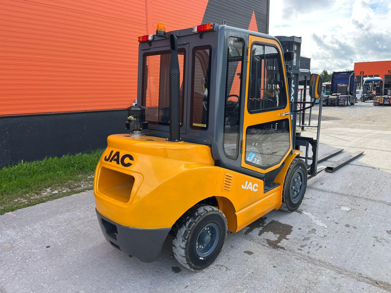 Jac CPCD 35 J RATED CAPACITY 3500 kg / LIFTING HEIGHT 4800 mm - Chariot élévateur diesel: photos 5 Jac CPCD 35 J RATED CAPACITY 3500 kg / LIFTING HEIGHT 4800 mm - Chariot élévateur diesel: photos 5