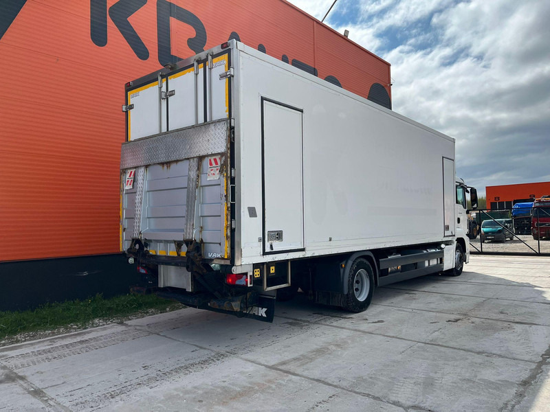 MAN TGS 18.320 4x2 LUMIKKO 90D / BOX L=8695 mm - Camion frigorifique: photos 5 MAN TGS 18.320 4x2 LUMIKKO 90D / BOX L=8695 mm - Camion frigorifique: photos 5