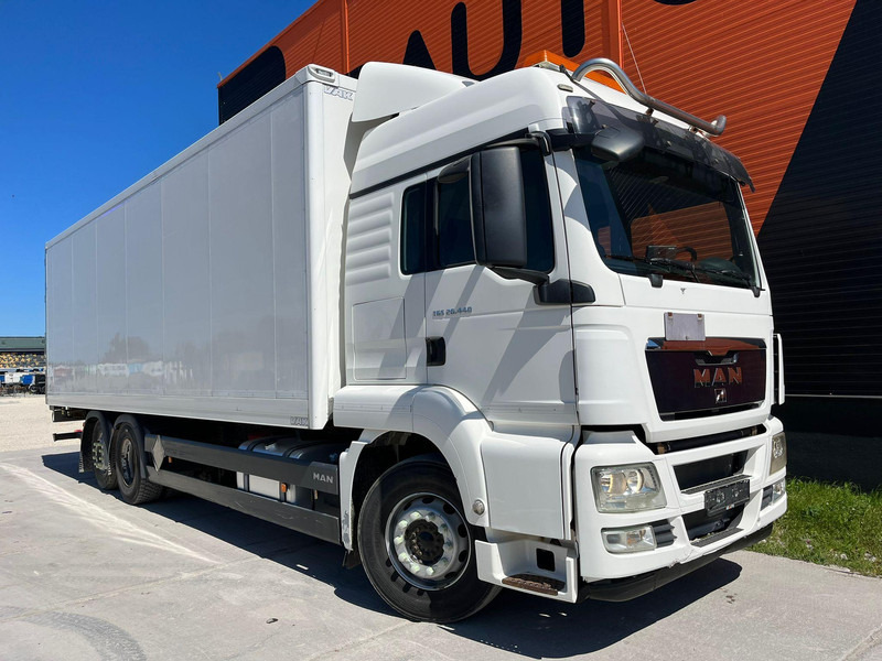 MAN TGS 26.440 6x2 BOX L=8443 mm - Camion fourgon: photos 3 MAN TGS 26.440 6x2 BOX L=8443 mm - Camion fourgon: photos 3