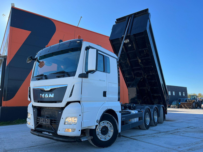 MAN TGX 35.480 8x4*4 BOX L=6105 mm - Camion benne: photos 2 MAN TGX 35.480 8x4*4 BOX L=6105 mm - Camion benne: photos 2