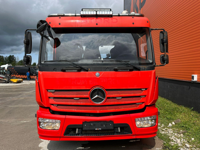 Mercedes-Benz ATEGO 1224 4x2 JIGE SIMPLEX 5T / 2x WINCH / PLATFORM L=5702 mm - Remorqueuse: photos 3 Mercedes-Benz ATEGO 1224 4x2 JIGE SIMPLEX 5T / 2x WINCH / PLATFORM L=5702 mm - Remorqueuse: photos 3