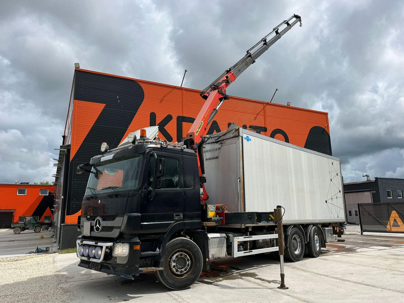 Mercedes-Benz Actros 2536 6x2*4 PK18002 / BOX L=6965 mm - Camion plateau, Camion grue: photos 1 Mercedes-Benz Actros 2536 6x2*4 PK18002 / BOX L=6965 mm - Camion plateau, Camion grue: photos 1