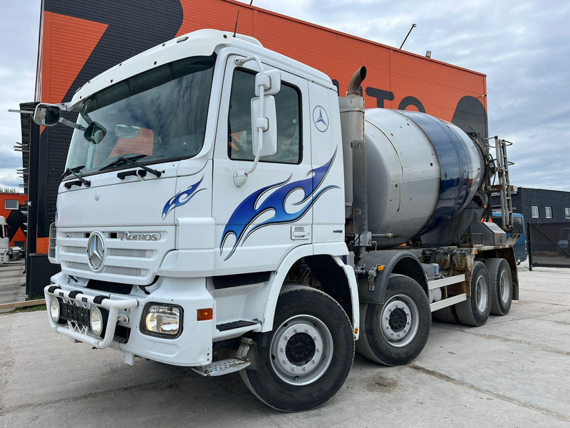 Mercedes-Benz Actros 3241 8x4 MSM 9M 10m3 / FULL STEEL / HUB REDUCTION / CHUTE - Camion malaxeur: photos 2 Mercedes-Benz Actros 3241 8x4 MSM 9M 10m3 / FULL STEEL / HUB REDUCTION / CHUTE - Camion malaxeur: photos 2
