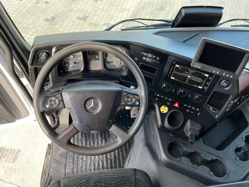 Camion frigorifique Mercedes-Benz Antos 2540L 6x2*4 THERMOKING UT SPECTRUM / BOX L=9522 mm: photos 15