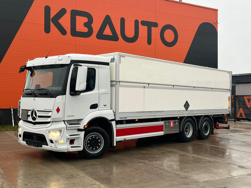 Mercedes-Benz Antos 2543 6x2*4 LIFTABLE BOX ROOF / BOX L=7773 mm - Camion fourgon: photos 1 Mercedes-Benz Antos 2543 6x2*4 LIFTABLE BOX ROOF / BOX L=7773 mm - Camion fourgon: photos 1