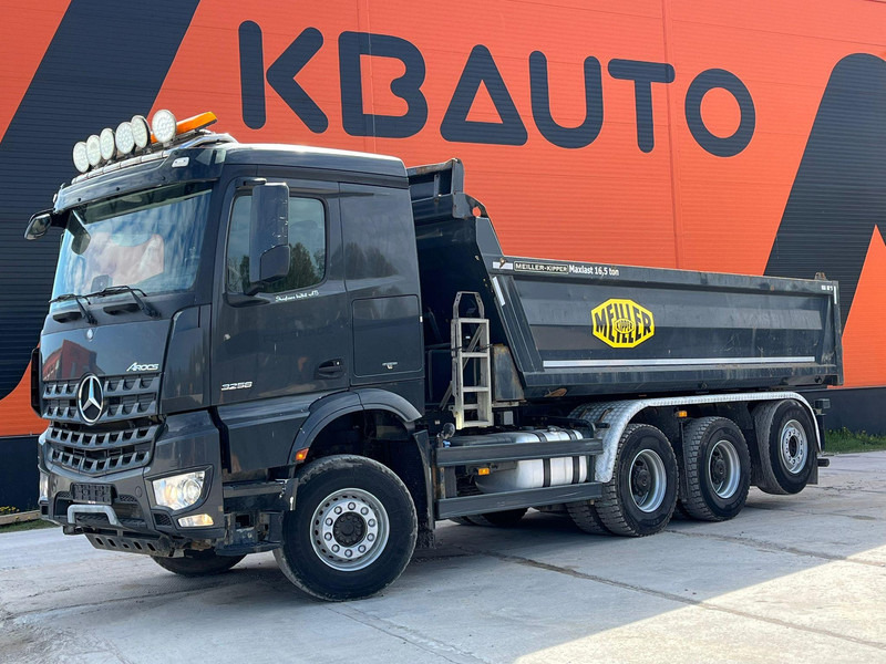 Mercedes-Benz Arocs 3258 8x4*4 BOX L=6014 mm - Camion benne: photos 1 Mercedes-Benz Arocs 3258 8x4*4 BOX L=6014 mm - Camion benne: photos 1