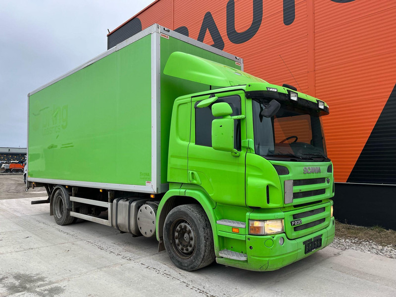 Scania P 230 4x2 BOX L=6848 mm - Camion fourgon: photos 3 Scania P 230 4x2 BOX L=6848 mm - Camion fourgon: photos 3