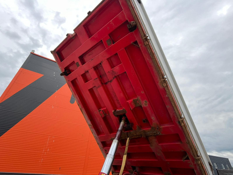 Camion benne Scania P 340 4x4 FULL STEEL / BOX L=4406 mm: photos 11 Camion benne Scania P 340 4x4 FULL STEEL / BOX L=4406 mm: photos 11