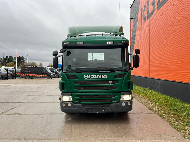 Scania P 450 8x4*4 FOR SALE AS CHASSIS / HYDRAULICS - Châssis cabine: photos 3 Scania P 450 8x4*4 FOR SALE AS CHASSIS / HYDRAULICS - Châssis cabine: photos 3