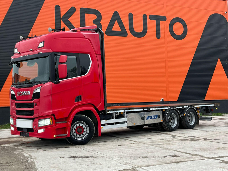 Scania R 580 6x2 RETARDER / 9 TON FRONT AXLE / PLATFORM L=7402 mm - Camion plateau: photos 1 Scania R 580 6x2 RETARDER / 9 TON FRONT AXLE / PLATFORM L=7402 mm - Camion plateau: photos 1