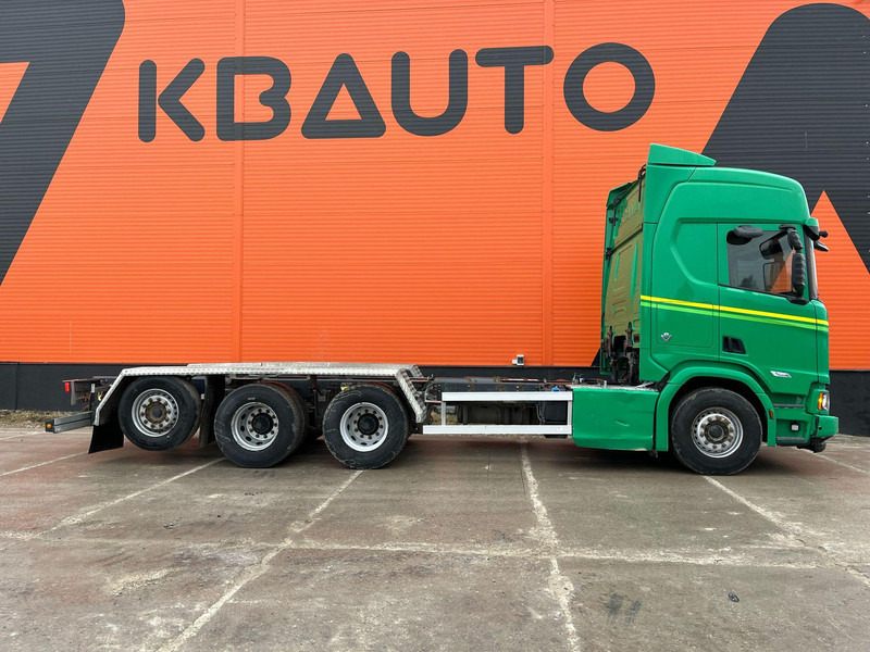 Scania R 580 8x4*4 9 TON FRONT AXLE / PTO / RETARDER - Châssis cabine: photos 4 Scania R 580 8x4*4 9 TON FRONT AXLE / PTO / RETARDER - Châssis cabine: photos 4