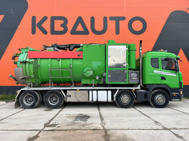 Scania R124 8x4 TANK 12000 l / VACUUM Disab P210/9 - 7800 m3/h / 1182 hours - Camion hydrocureur: photos 4 Scania R124 8x4 TANK 12000 l / VACUUM Disab P210/9 - 7800 m3/h / 1182 hours - Camion hydrocureur: photos 4