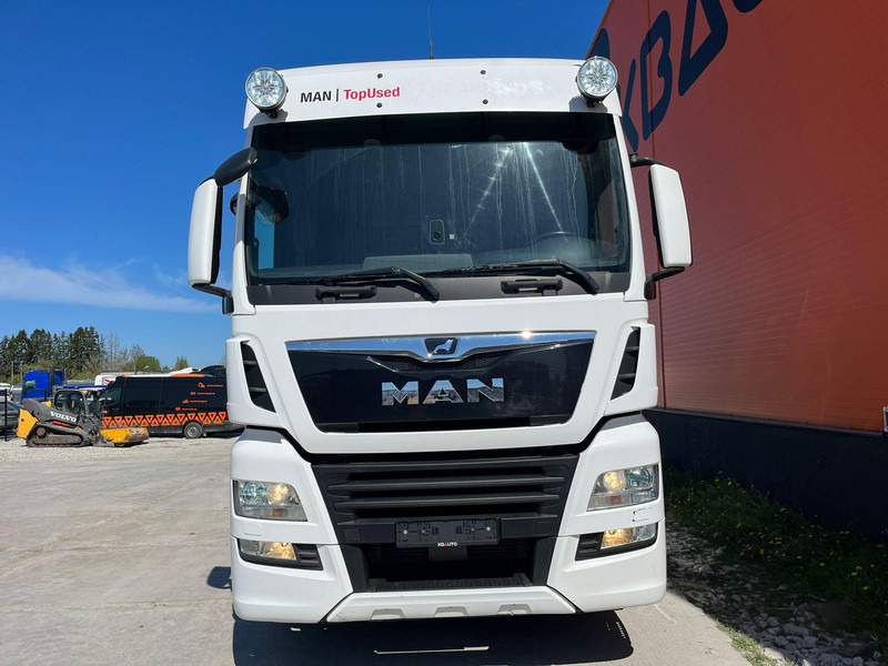 MAN TGX 28.510 6x2 XXL CAB / INTARDER / DOUBLE BOGIE - Tracteur routier: photos 3 MAN TGX 28.510 6x2 XXL CAB / INTARDER / DOUBLE BOGIE - Tracteur routier: photos 3