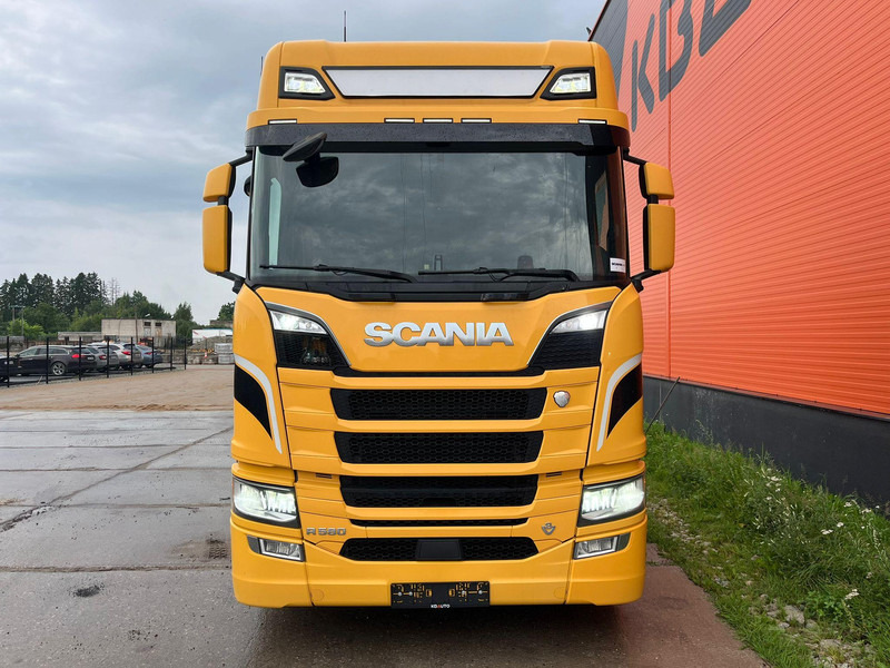 Scania R 580 6x2 PTO / RETARDER - Tracteur routier: photos 2 Scania R 580 6x2 PTO / RETARDER - Tracteur routier: photos 2