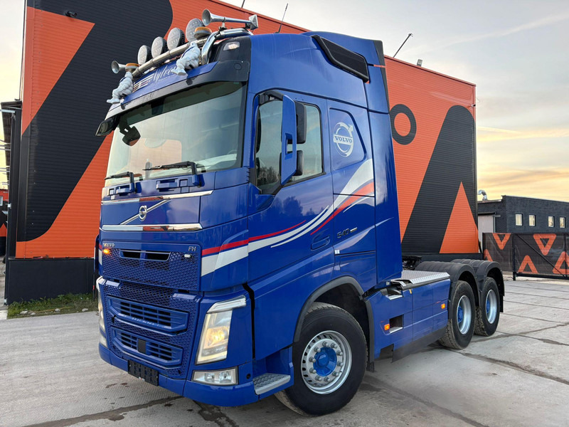 Volvo FH 540 6x4 GCW 80 ton / RETARDER / HYDRAULICS / TANDEM AXLE LIFT / BIG AXLES - Tracteur routier: photos 2 Volvo FH 540 6x4 GCW 80 ton / RETARDER / HYDRAULICS / TANDEM AXLE LIFT / BIG AXLES - Tracteur routier: photos 2