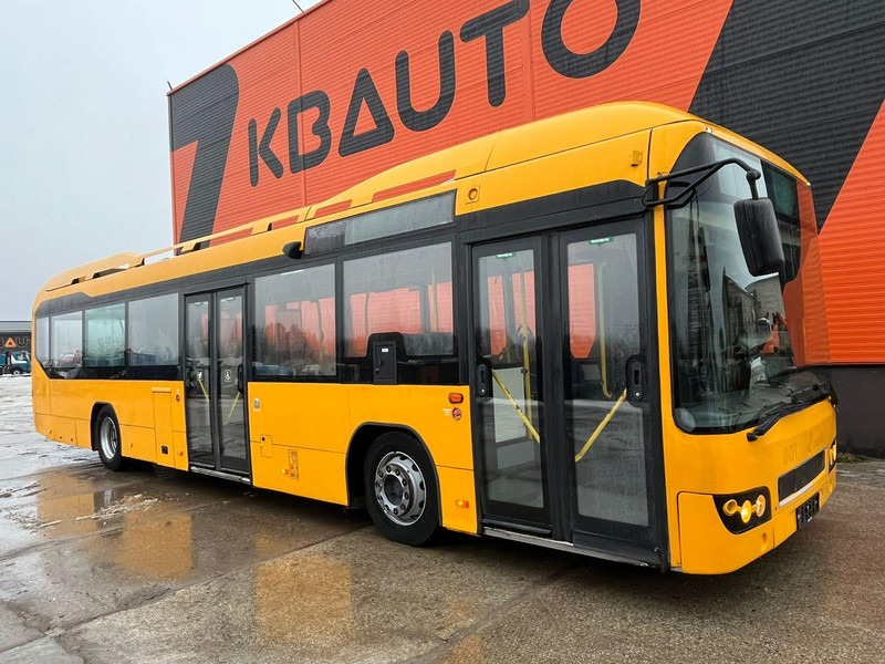 Volvo BRLH 7700 HYBRID 4x2 FOR PARTS ONLY! / EURO EEV / AC / AUXILIARY HEATING - Bus urbain: photos 1 Volvo BRLH 7700 HYBRID 4x2 FOR PARTS ONLY! / EURO EEV / AC / AUXILIARY HEATING - Bus urbain: photos 1