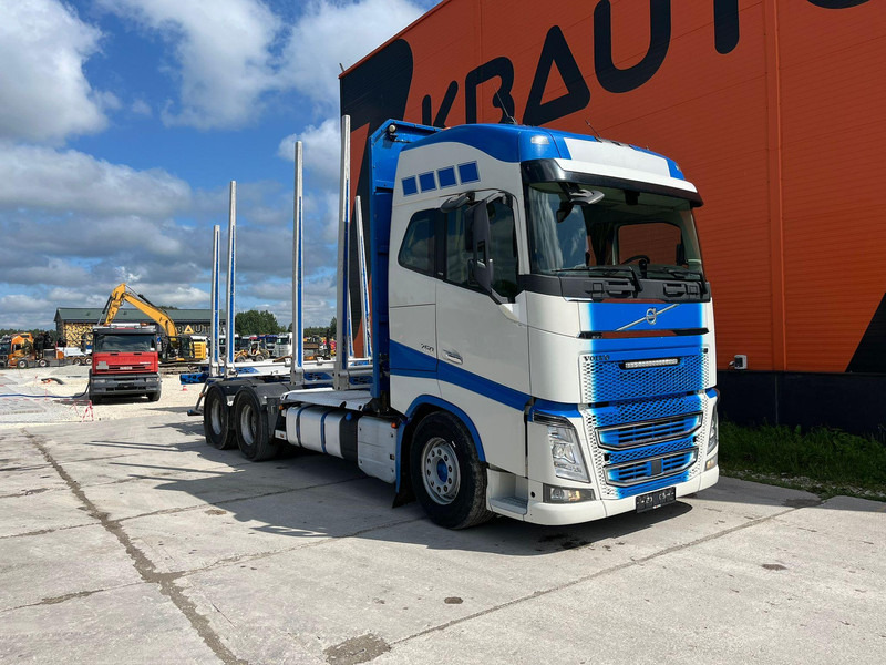Volvo FH 16 750 6x4 HYDRAULICS - Camion grumier, Camion grue: photos 3 Volvo FH 16 750 6x4 HYDRAULICS - Camion grumier, Camion grue: photos 3
