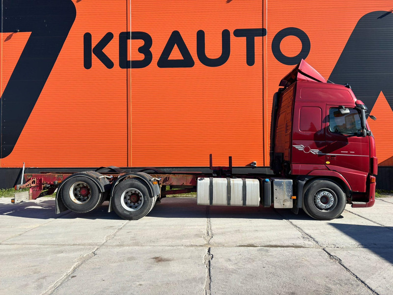 Volvo FH 480 6x2 CHASSIS L=7403 mm - Châssis cabine: photos 5 Volvo FH 480 6x2 CHASSIS L=7403 mm - Châssis cabine: photos 5