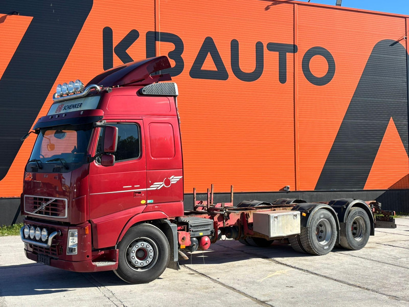 Volvo FH 480 6x2 CHASSIS L=7403 mm - Châssis cabine: photos 1 Volvo FH 480 6x2 CHASSIS L=7403 mm - Châssis cabine: photos 1