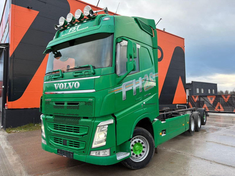 Volvo FH 540 8x4*4 9 TON FRONT AXLE / RETARDER / CHASSIS L=7989 mm - Châssis cabine: photos 2 Volvo FH 540 8x4*4 9 TON FRONT AXLE / RETARDER / CHASSIS L=7989 mm - Châssis cabine: photos 2