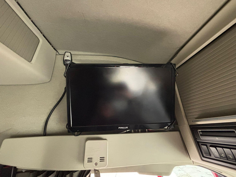 Crédit-bail Volvo FH 540 8x4*4 BDF / TIPPER Volvo FH 540 8x4*4 BDF / TIPPER: photos 19