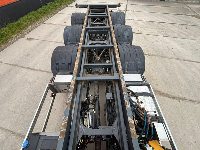 Crédit-bail Volvo FH 540 8x4*4 BDF / TIPPER Volvo FH 540 8x4*4 BDF / TIPPER: photos 12