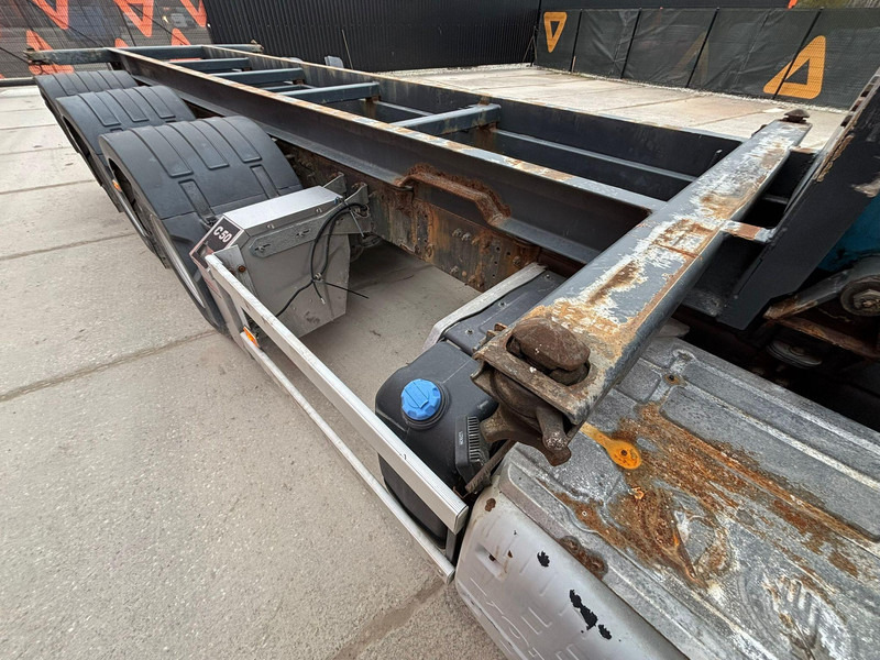 Crédit-bail Volvo FH 540 8x4*4 BDF / TIPPER Volvo FH 540 8x4*4 BDF / TIPPER: photos 13