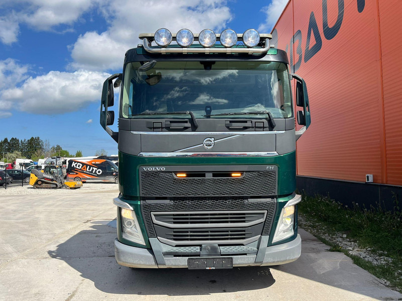 Volvo FH 540 8x4*4 BOX L=6211 mm - Camion benne: photos 5 Volvo FH 540 8x4*4 BOX L=6211 mm - Camion benne: photos 5