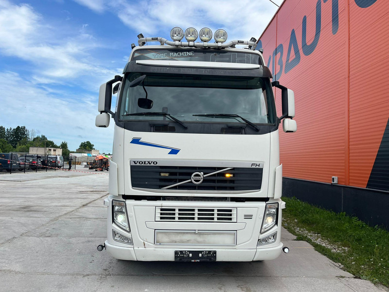 Volvo FH 540 8x4*4 EFFER 525/6S + JIB + WINCH / PLATFORM L=6216 mm - Camion plateau, Camion grue: photos 3 Volvo FH 540 8x4*4 EFFER 525/6S + JIB + WINCH / PLATFORM L=6216 mm - Camion plateau, Camion grue: photos 3