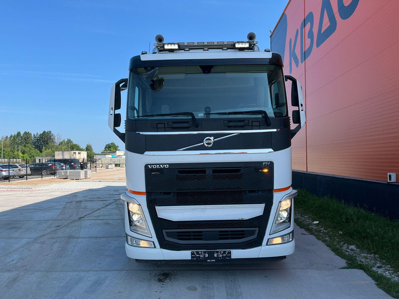Volvo FH 540 8x4*4 HMF5020K-6 + JIB + WINCH / PLATFORM L=6508 mm - Camion plateau, Camion grue: photos 3 Volvo FH 540 8x4*4 HMF5020K-6 + JIB + WINCH / PLATFORM L=6508 mm - Camion plateau, Camion grue: photos 3