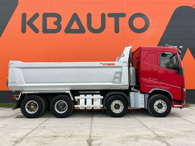 Volvo FH 540 8x4 RETARDER / FULL STEEL / BOX L=5623 mm - Camion benne: photos 5 Volvo FH 540 8x4 RETARDER / FULL STEEL / BOX L=5623 mm - Camion benne: photos 5