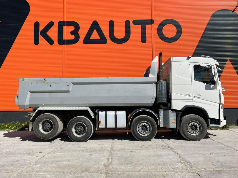 Camion benne Volvo FH 540 8x4 RETARDER / TANDEM AXLE LIFT / BIG AXLES / BOX L=5704 mm: photos 5