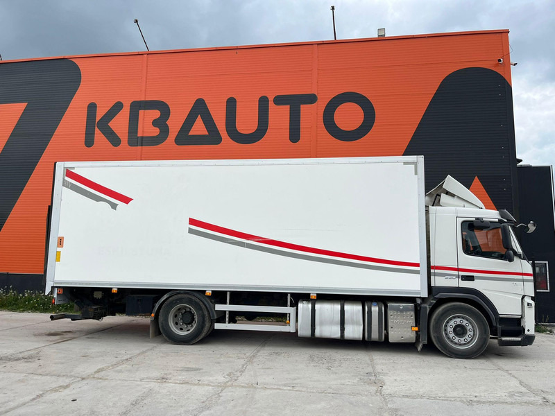 Volvo FM 330 4x2 BOX L=7533 mm - Camion fourgon: photos 5 Volvo FM 330 4x2 BOX L=7533 mm - Camion fourgon: photos 5