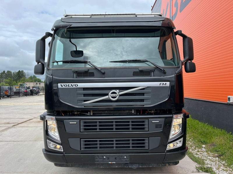 Volvo FM 370 6x2*4 HIAB 232E-6 X-HIPRO YEAR 2022 ! / PLATFORM L=6230 mm - Camion plateau, Camion grue: photos 3 Volvo FM 370 6x2*4 HIAB 232E-6 X-HIPRO YEAR 2022 ! / PLATFORM L=6230 mm - Camion plateau, Camion grue: photos 3