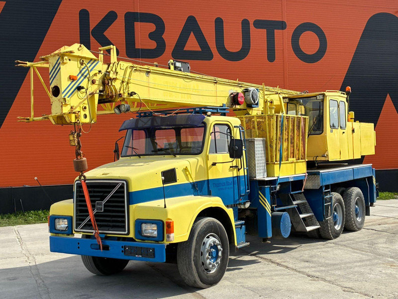 Volvo N 10 6x4 BJÖRNKRANAR C 1601 / 20 TON / BOOM 26,2 + JIB - Grue mobile: photos 2 Volvo N 10 6x4 BJÖRNKRANAR C 1601 / 20 TON / BOOM 26,2 + JIB - Grue mobile: photos 2