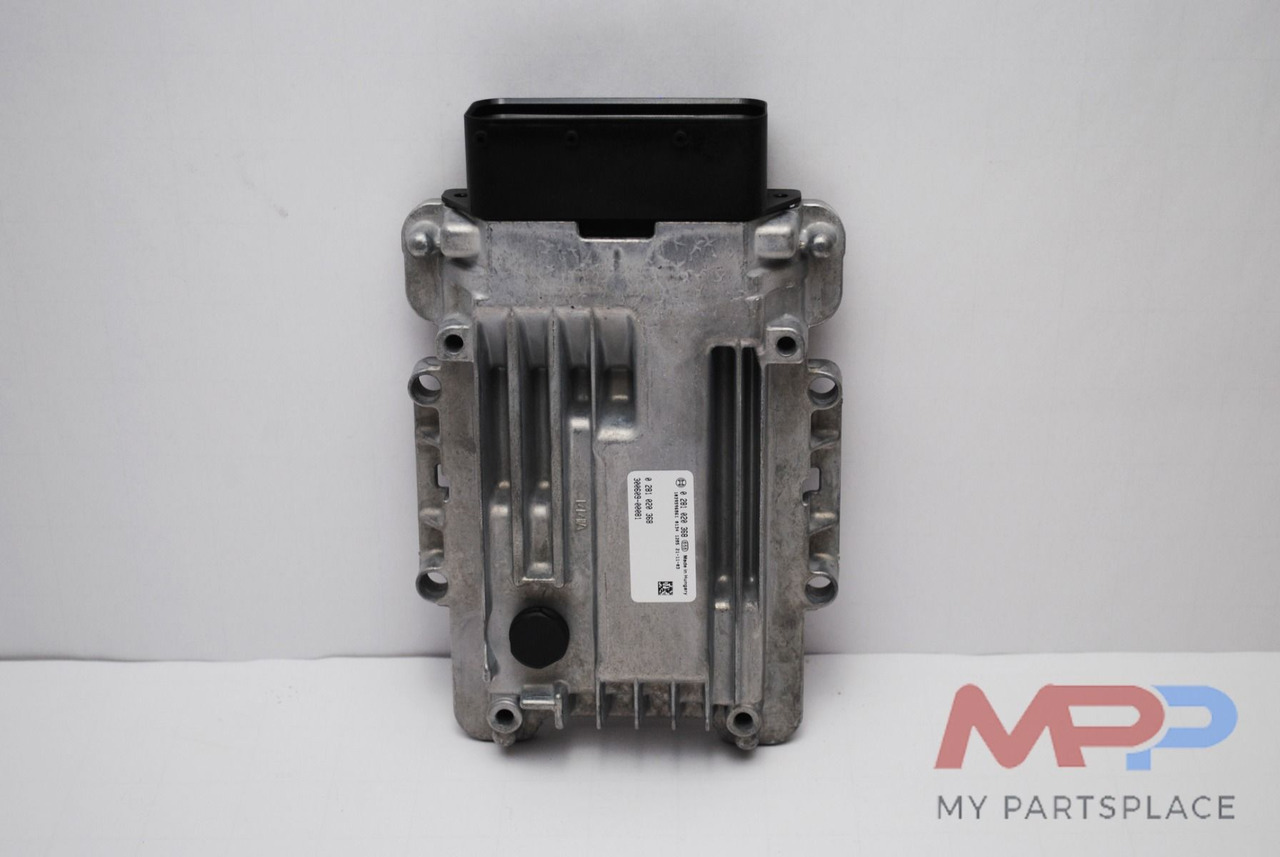 ECU Bosch 0 281 020 368 – Doosan 300699-00061 - Bloc de gestion: photos 2 ECU Bosch 0 281 020 368 – Doosan 300699-00061 - Bloc de gestion: photos 2