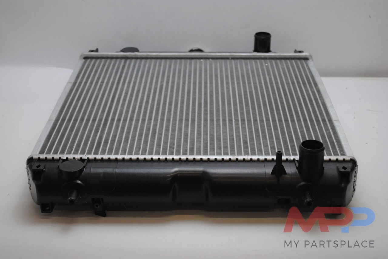 Kubota Radiator Kubota KX135 - Moteur: photos 4 Kubota Radiator Kubota KX135 - Moteur: photos 4