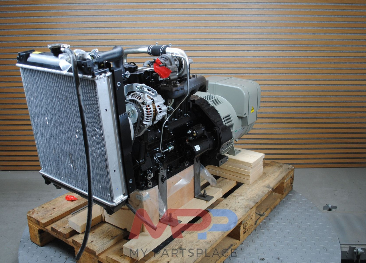 Mitsubishi Open Aggregaat set 20KVA Set Mitsubsihi S4L2-T met Leroy somer - Moteur: photos 1 Mitsubishi Open Aggregaat set 20KVA Set Mitsubsihi S4L2-T met Leroy somer - Moteur: photos 1