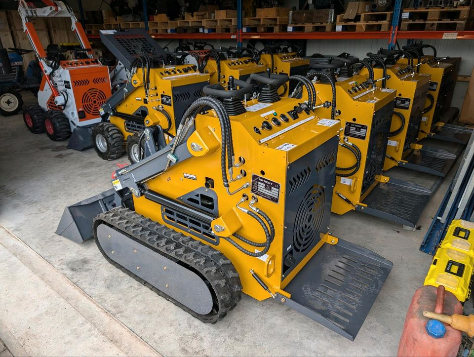 Rexus YF380A - Pelle sur chenille: photos 2 Rexus YF380A - Pelle sur chenille: photos 2
