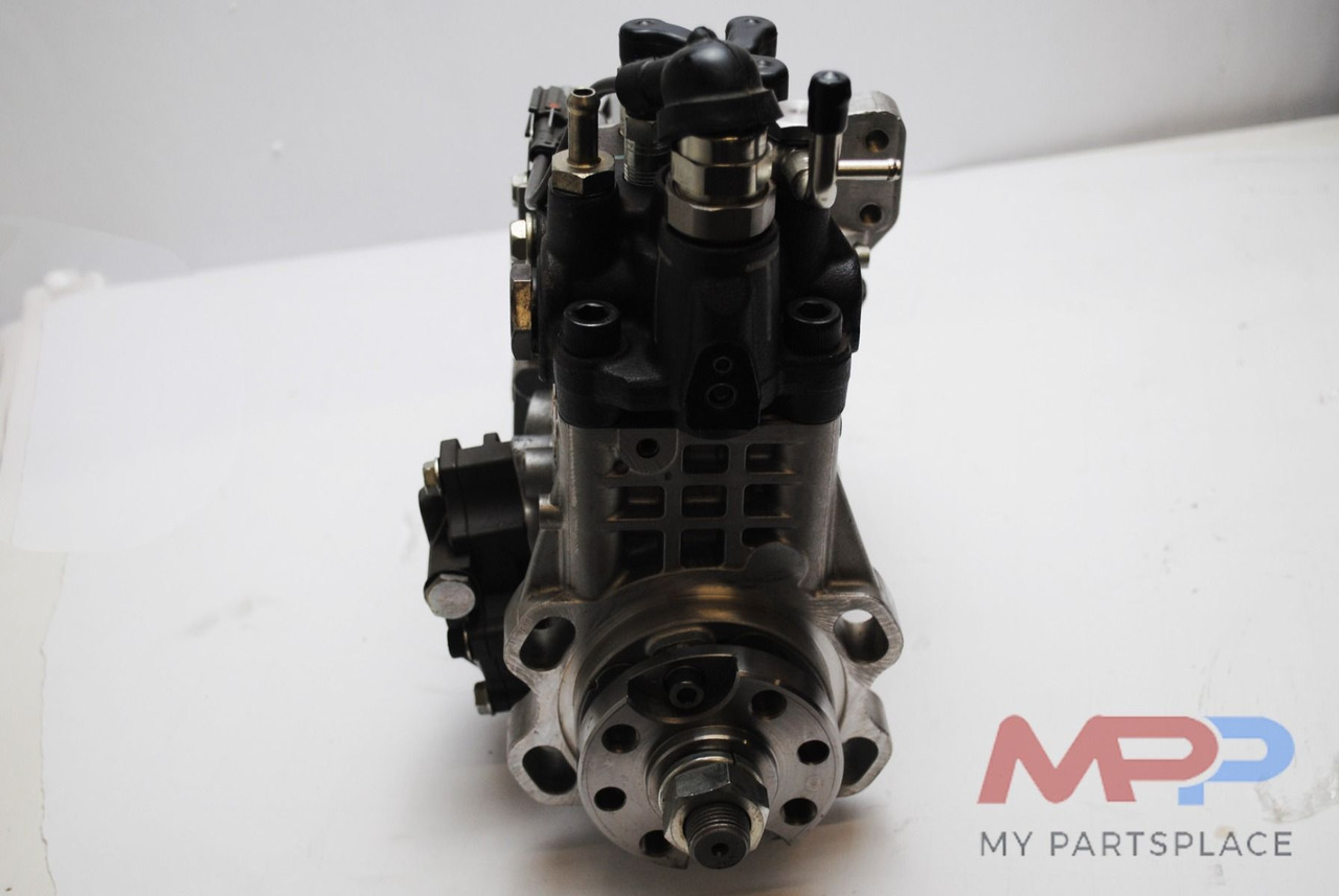 Yanmar Injectiepomp 4TNV98(T) 729948-51490 - Moteur: photos 3 Yanmar Injectiepomp 4TNV98(T) 729948-51490 - Moteur: photos 3