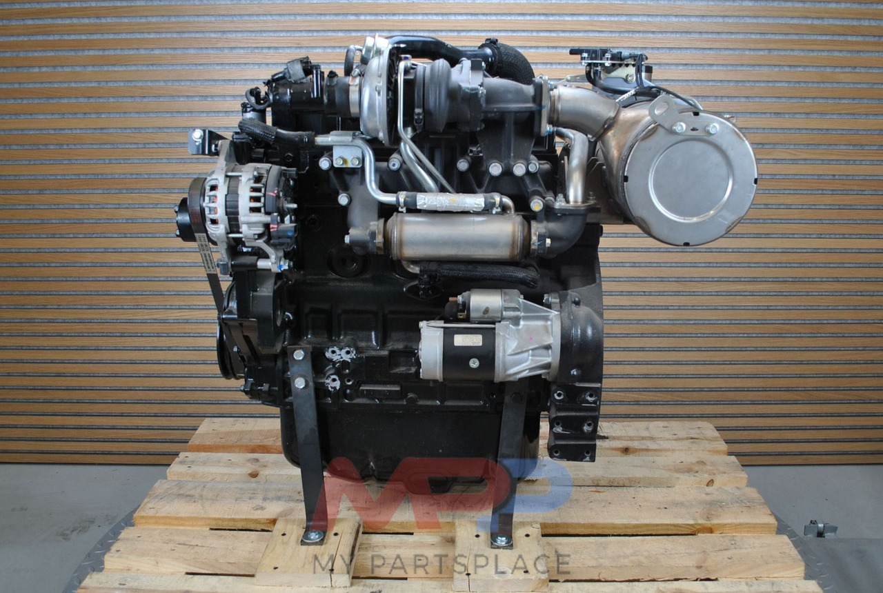 Yanmar Yanmar 4TNV98CT - DEMO - Moteur pour Engins de chantier: photos 2 Yanmar Yanmar 4TNV98CT - DEMO - Moteur pour Engins de chantier: photos 2