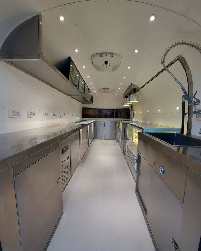 ERZODA Catering Trailer | Food Truck | Concession trailer | Food Trailers | catering truck | Kitchen Trailer - Remorque magasin: photos 4 ERZODA Catering Trailer | Food Truck | Concession trailer | Food Trailers | catering truck | Kitchen Trailer - Remorque magasin: photos 4