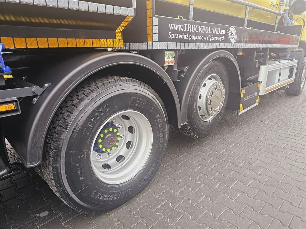 Iveco RAVO WUKO FOR CHANNEL CLEANING druck saug kanal - Camion hydrocureur: photos 5 Iveco RAVO WUKO FOR CHANNEL CLEANING druck saug kanal - Camion hydrocureur: photos 5