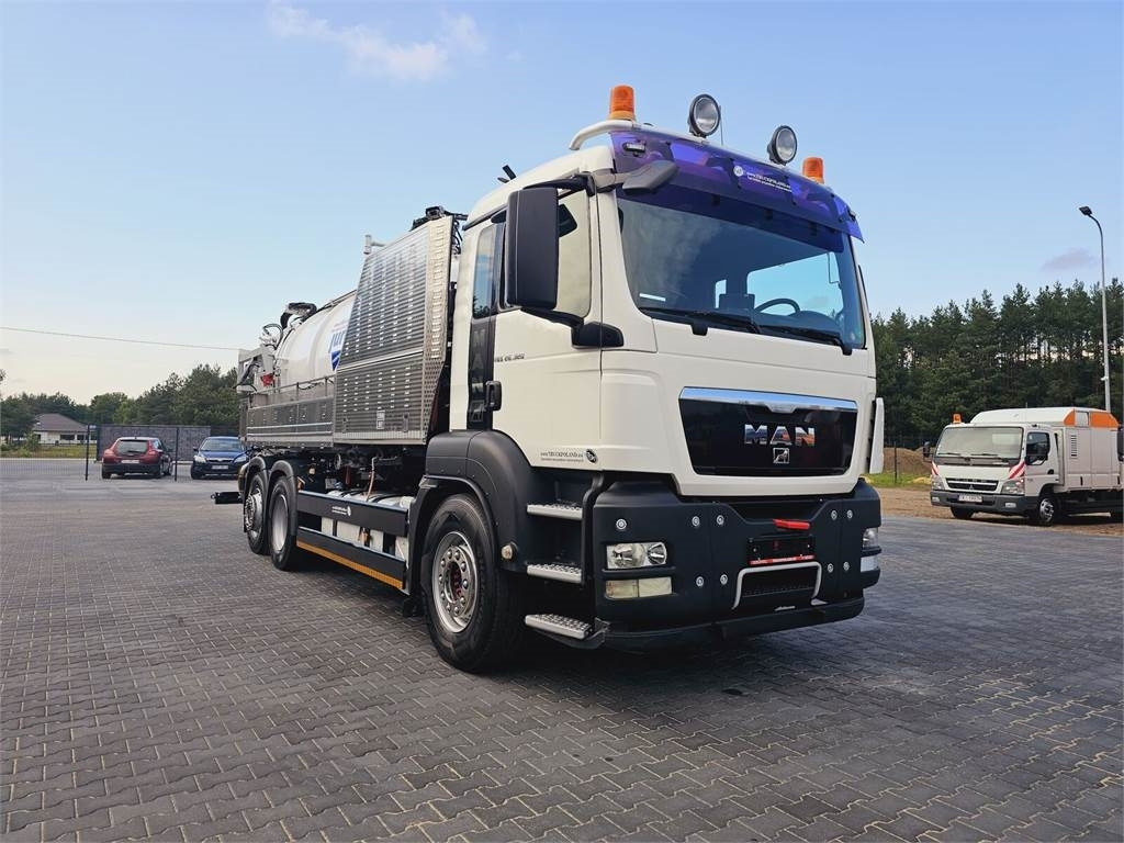 MAN JUROP VJC9 / 5 2010 WUKO for collecting liquid was - Camion hydrocureur: photos 2 MAN JUROP VJC9 / 5 2010 WUKO for collecting liquid was - Camion hydrocureur: photos 2