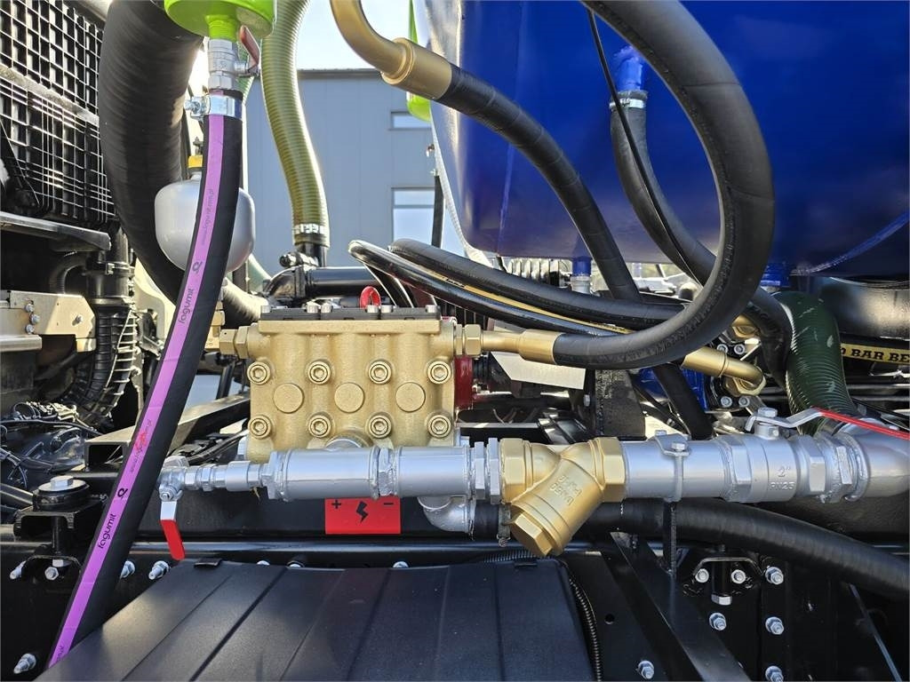 Crédit-bail MAN TGM 4x4 GAMON PW8 for collecting liquid waste sepa  MAN TGM 4x4 GAMON PW8 for collecting liquid waste sepa: photos 16
