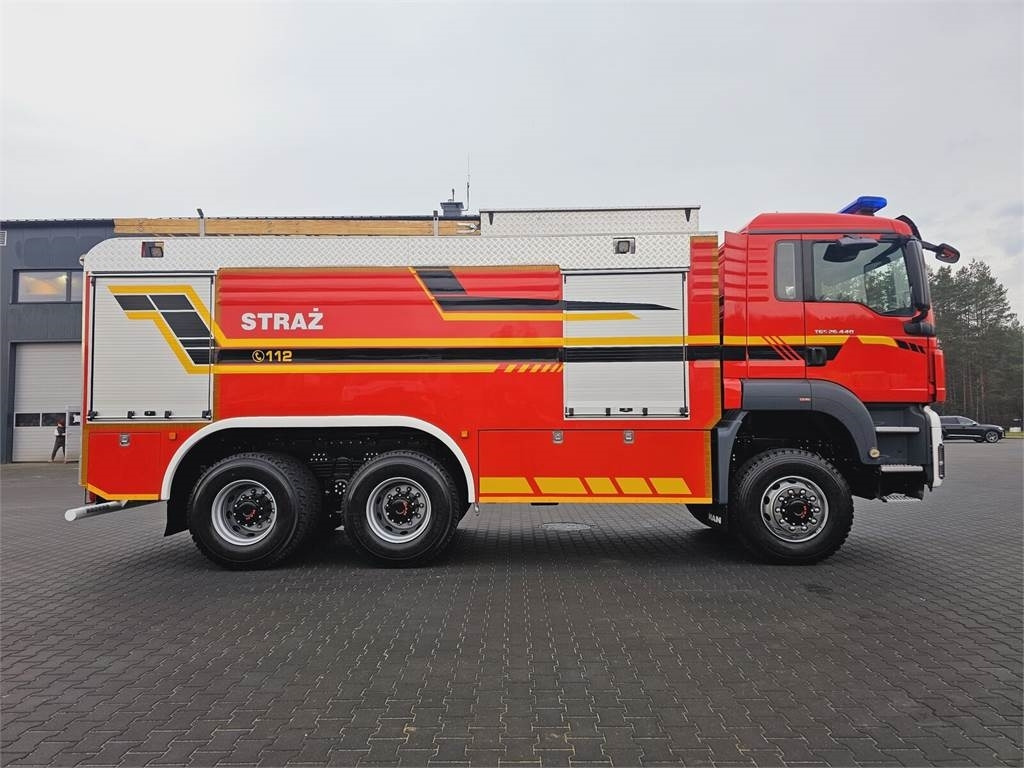 MAN TGS 26.440 6x6 9500 l water + 950 foam Stolarczyk - Camion de pompier: photos 5 MAN TGS 26.440 6x6 9500 l water + 950 foam Stolarczyk - Camion de pompier: photos 5